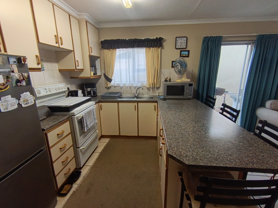 To Let 3 Bedroom Property for Rent in Onverwacht Western Cape